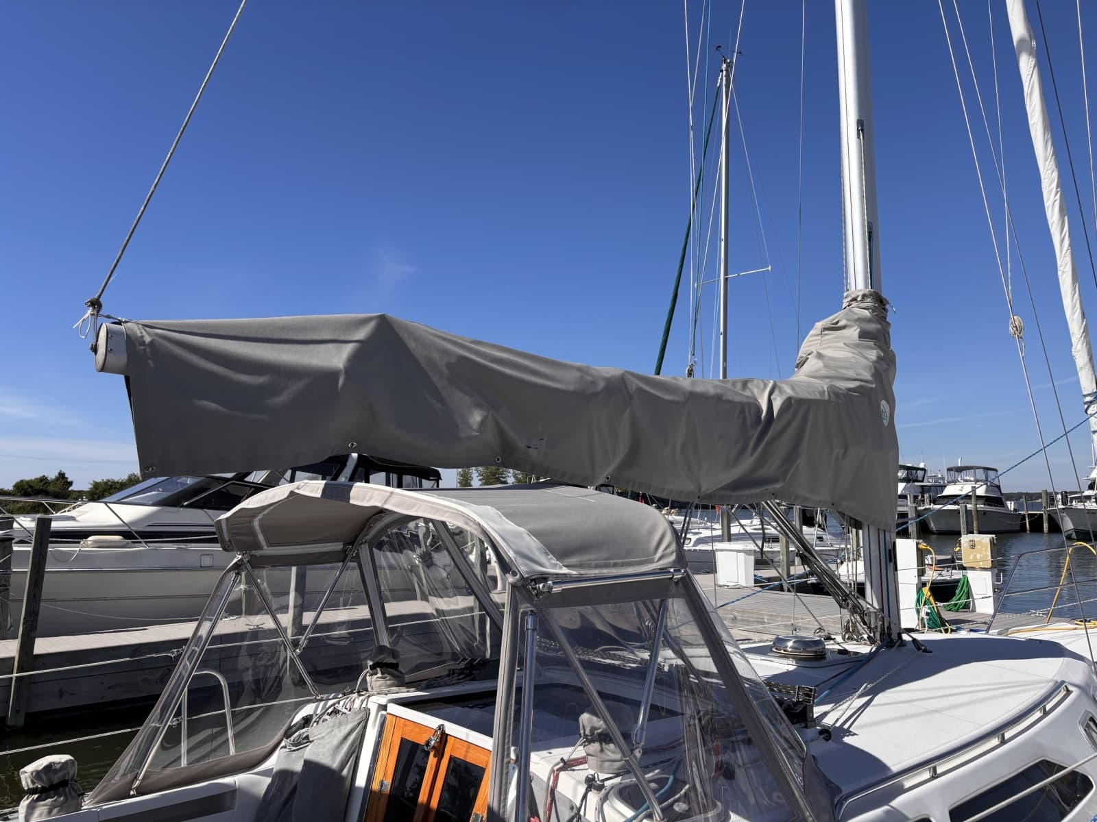 1999 Catalina  - Photo 21