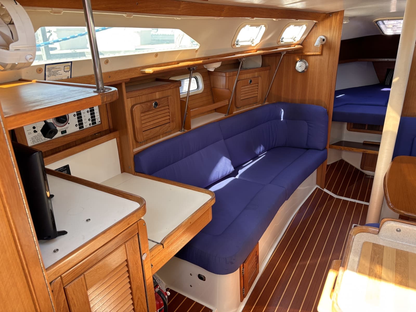 1999 Catalina  - Photo 55