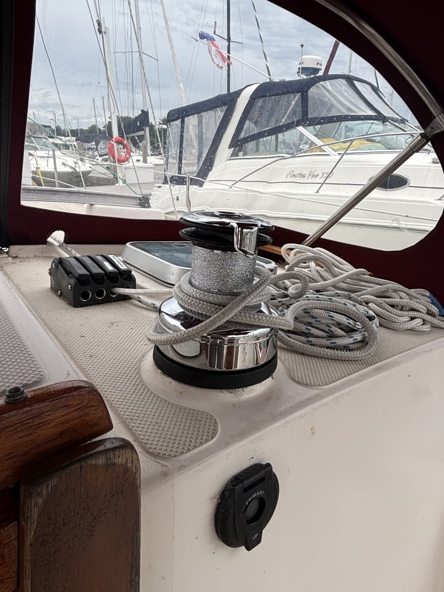 1987 Island Packet 31 - Photo 30