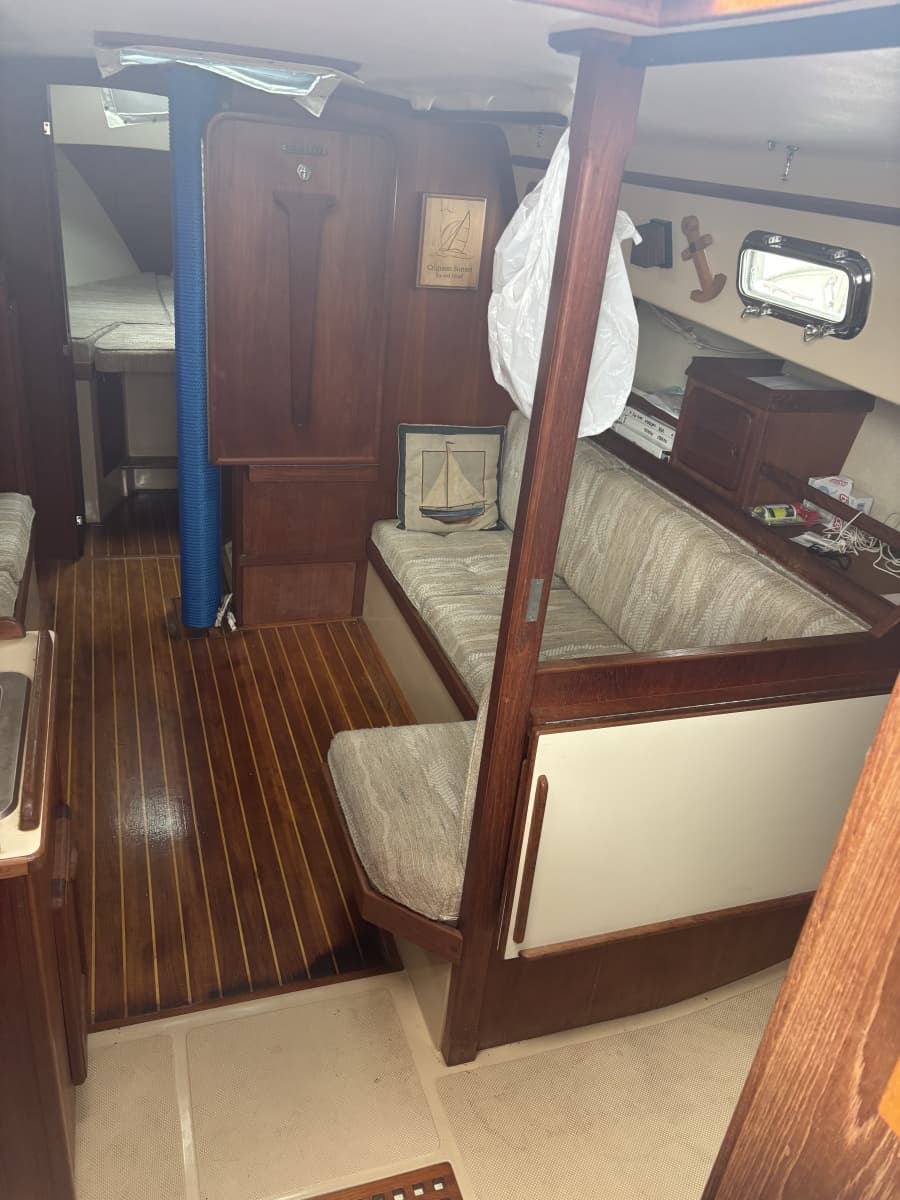 1987 Island Packet 31 - Photo 33