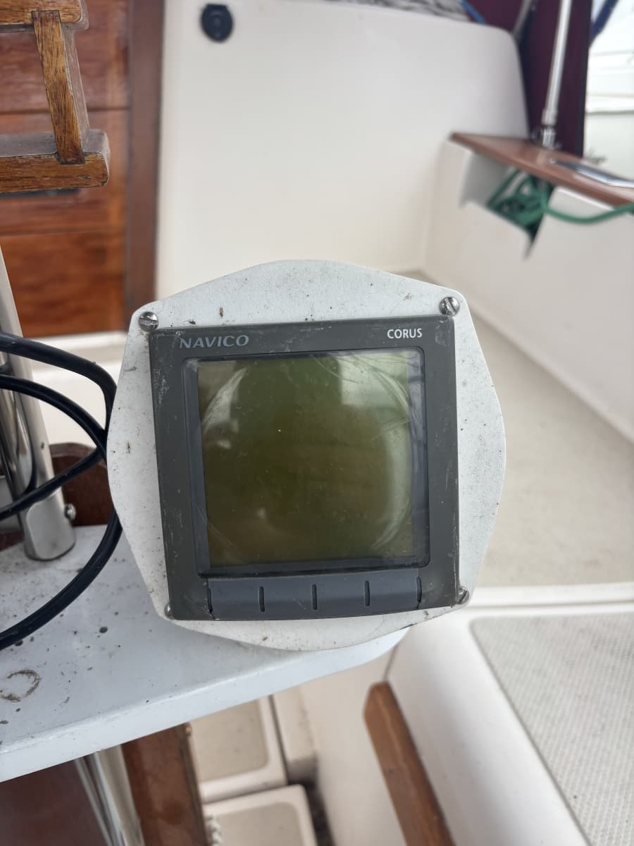 1987 Island Packet 31 - Photo 26