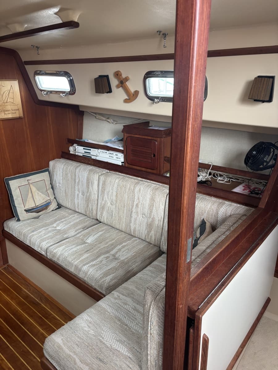1987 Island Packet 31 - Photo 36