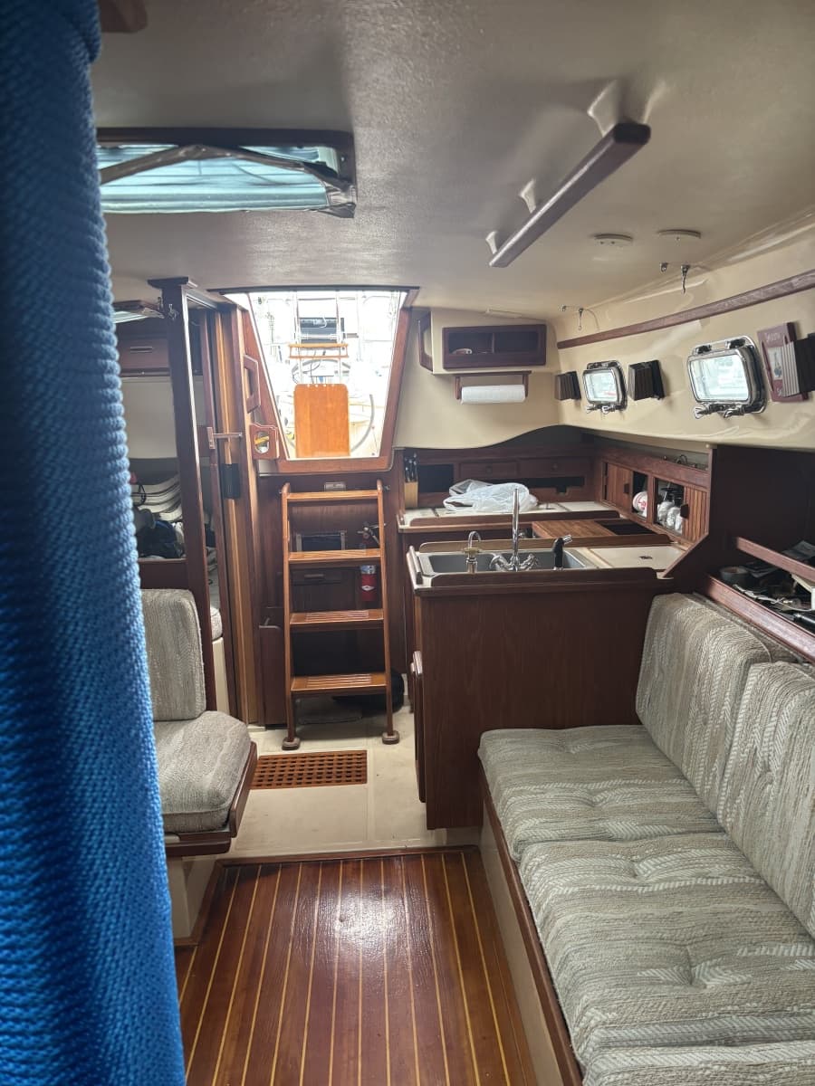 1987 Island Packet 31 - Photo 45