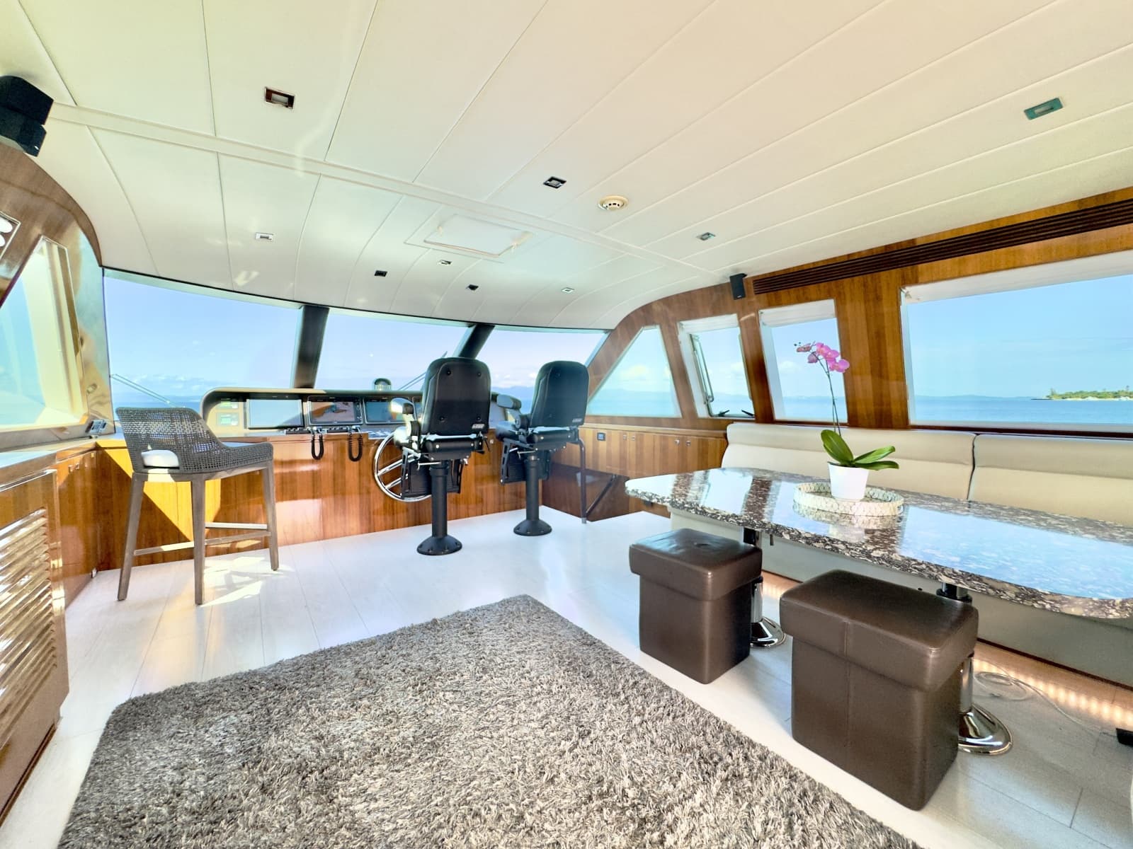 2010 Horizon  - Photo 20