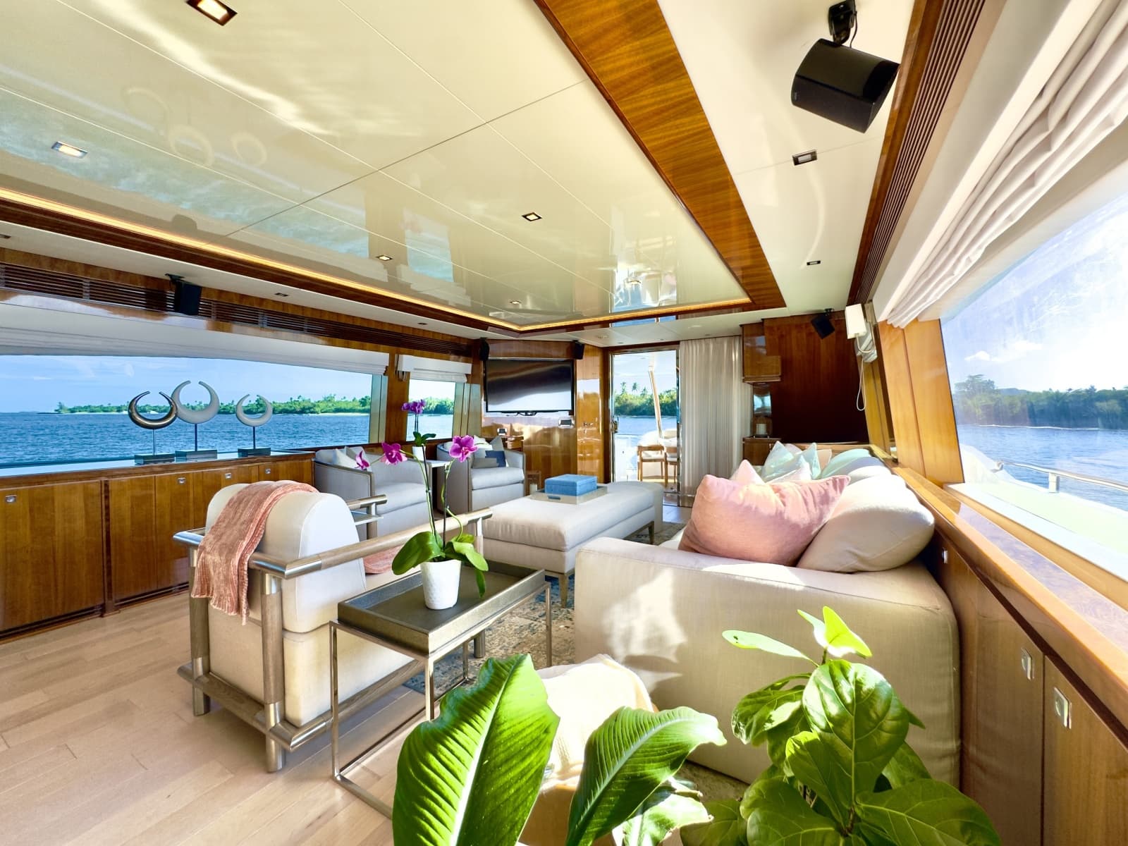 2010 Horizon  - Photo 6
