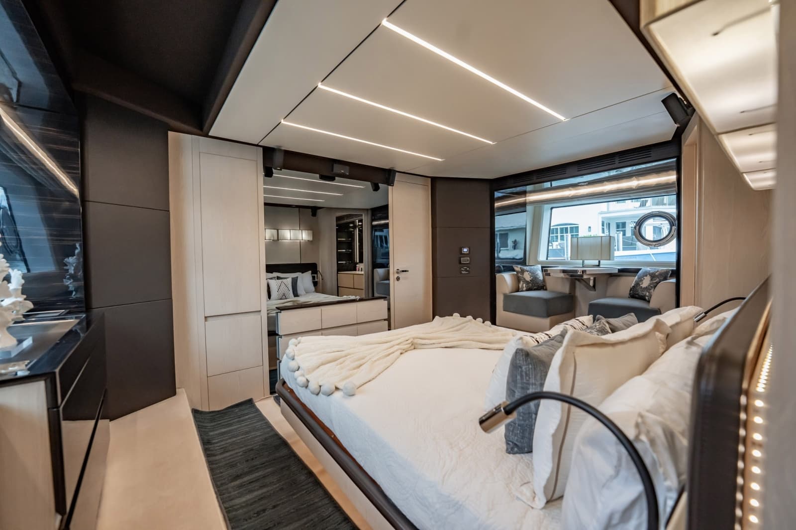 2020 Azimut Fly 72 - Photo 17