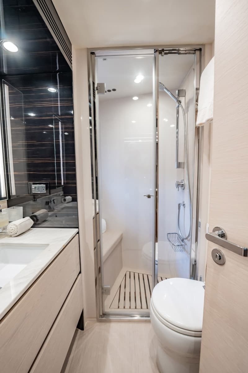 2020 Azimut Fly 72 - Photo 23
