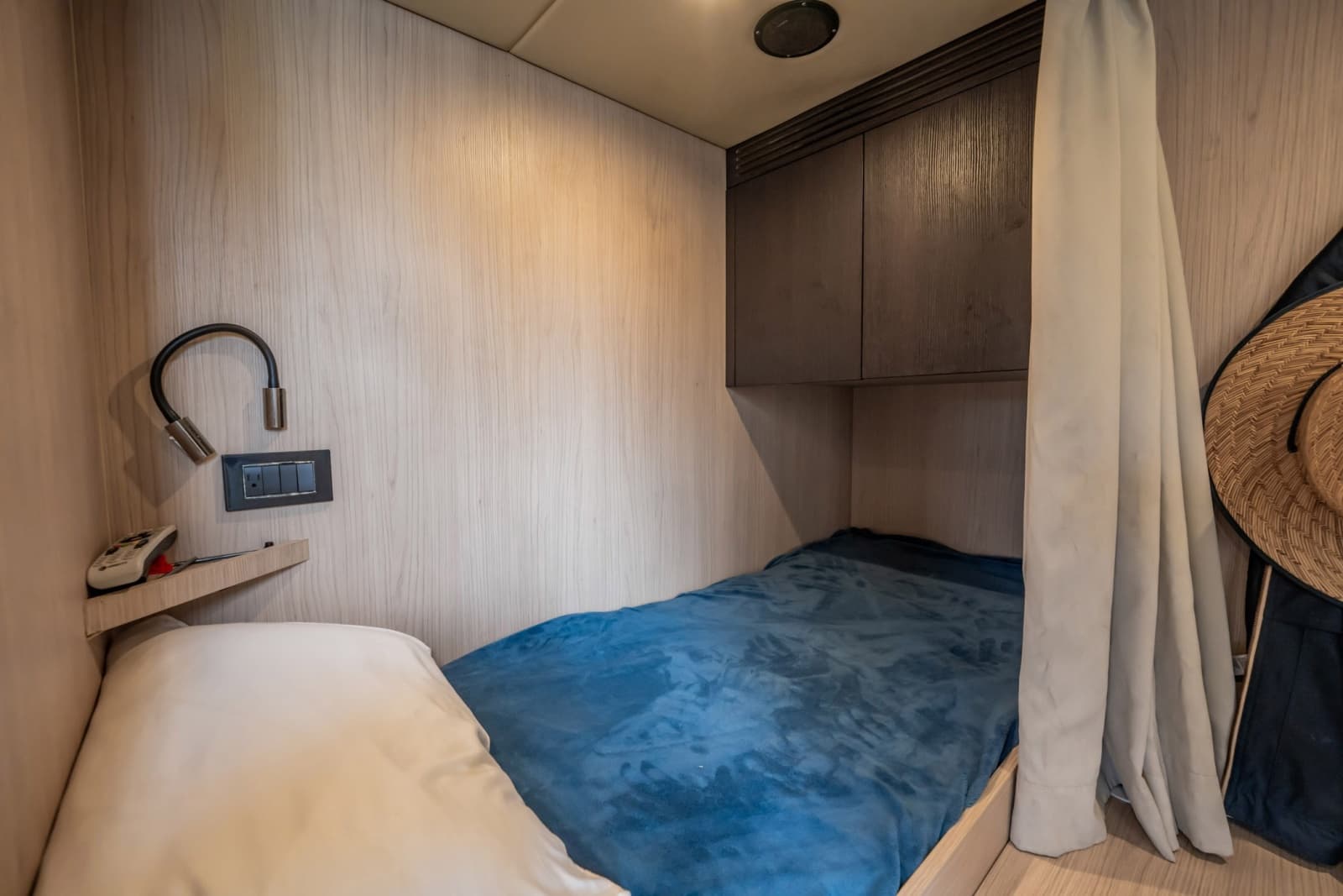 2020 Azimut Fly 72 - Photo 29