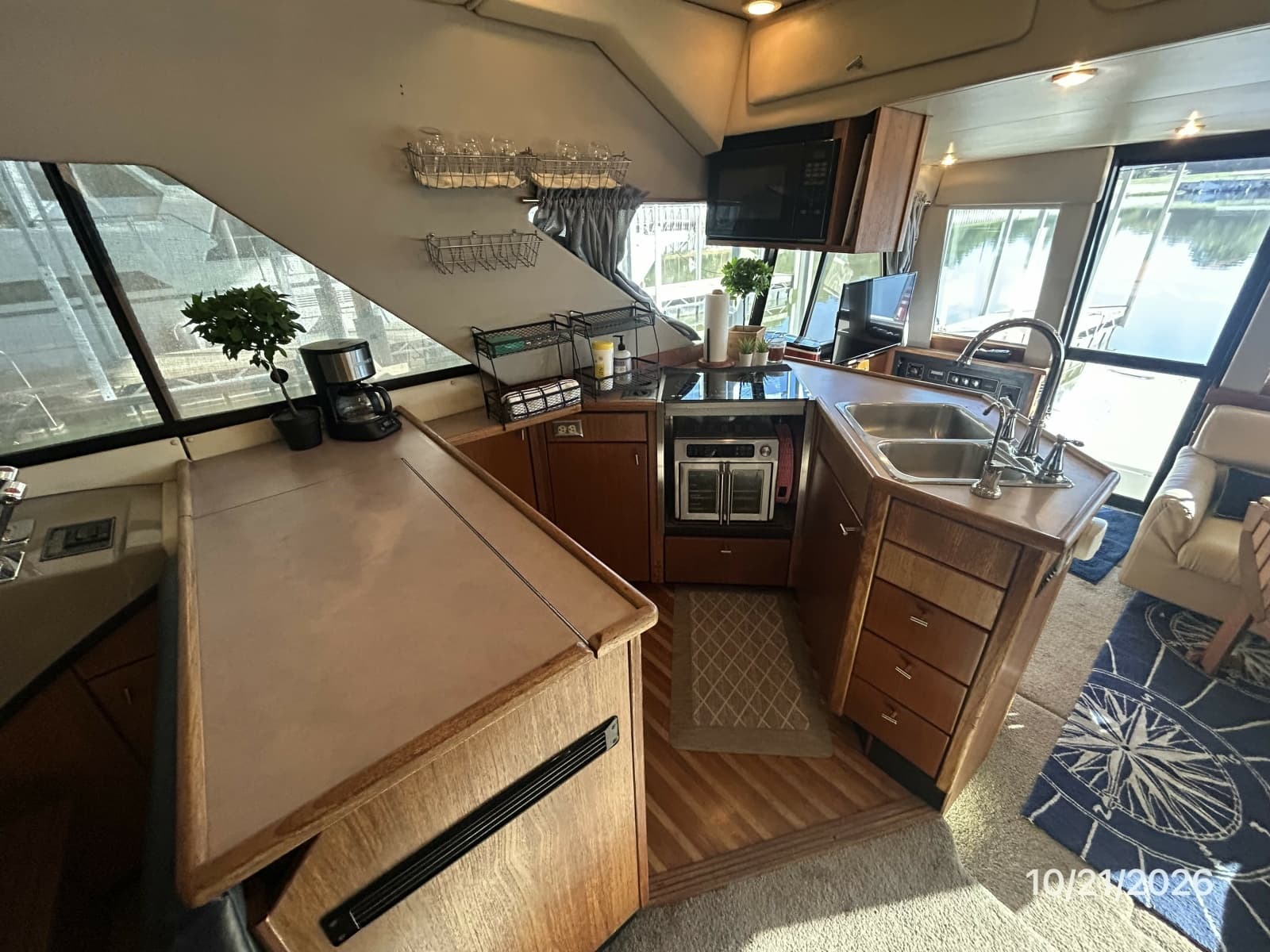 1997 Bayliner 3988 - Photo 44