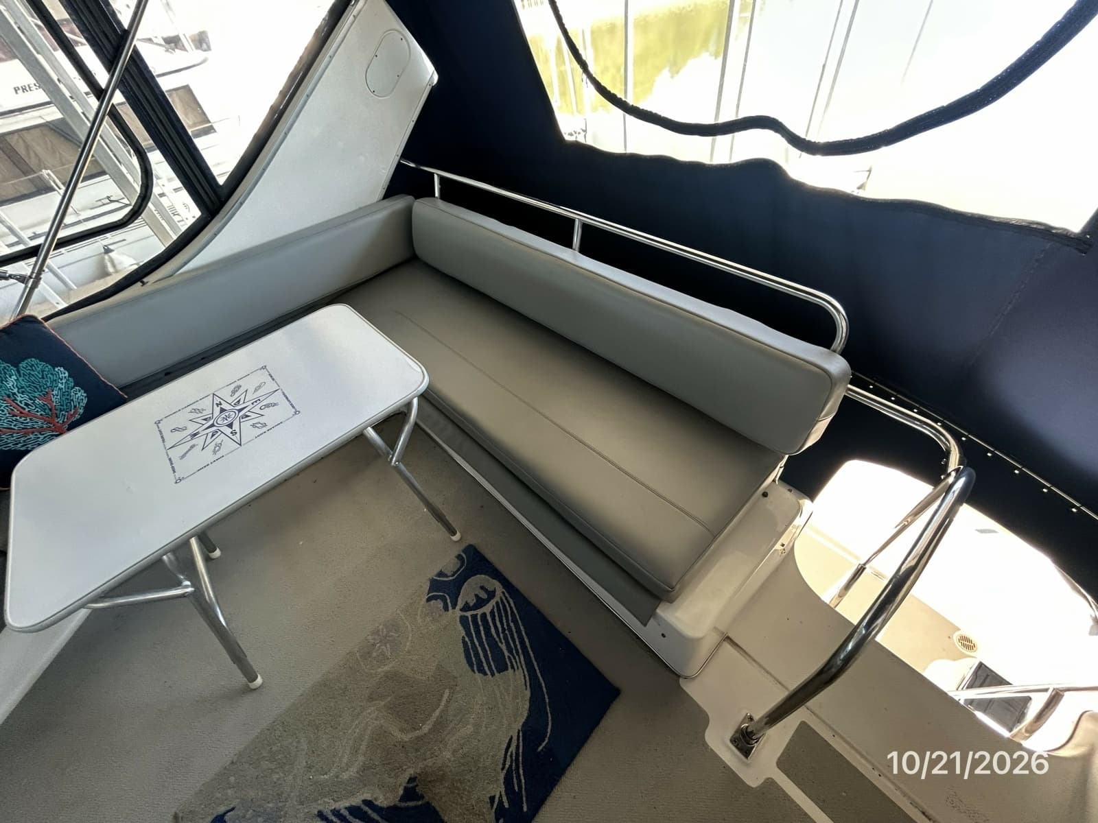 1997 Bayliner 3988 - Photo 25
