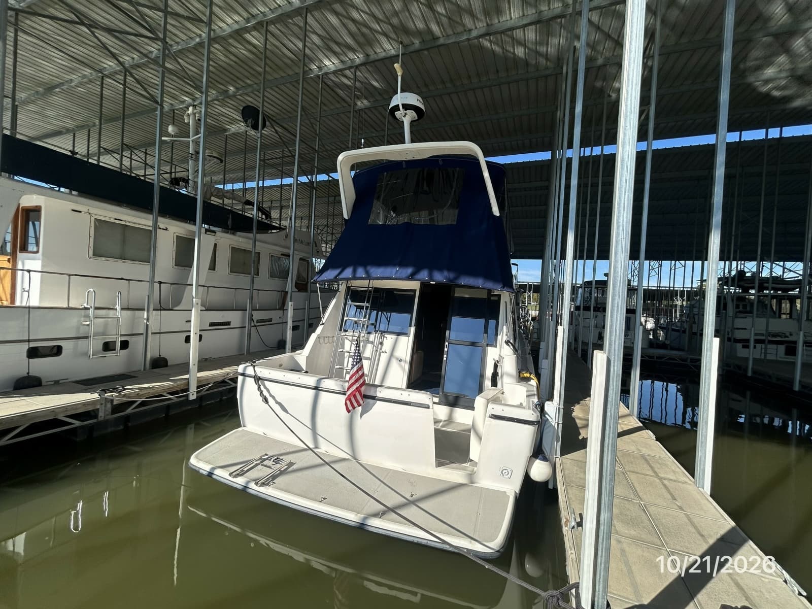 1997 Bayliner 3988 - Photo 7