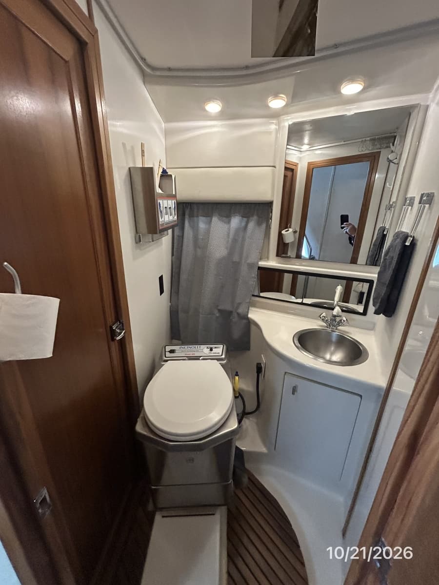 1997 Bayliner 3988 - Photo 58