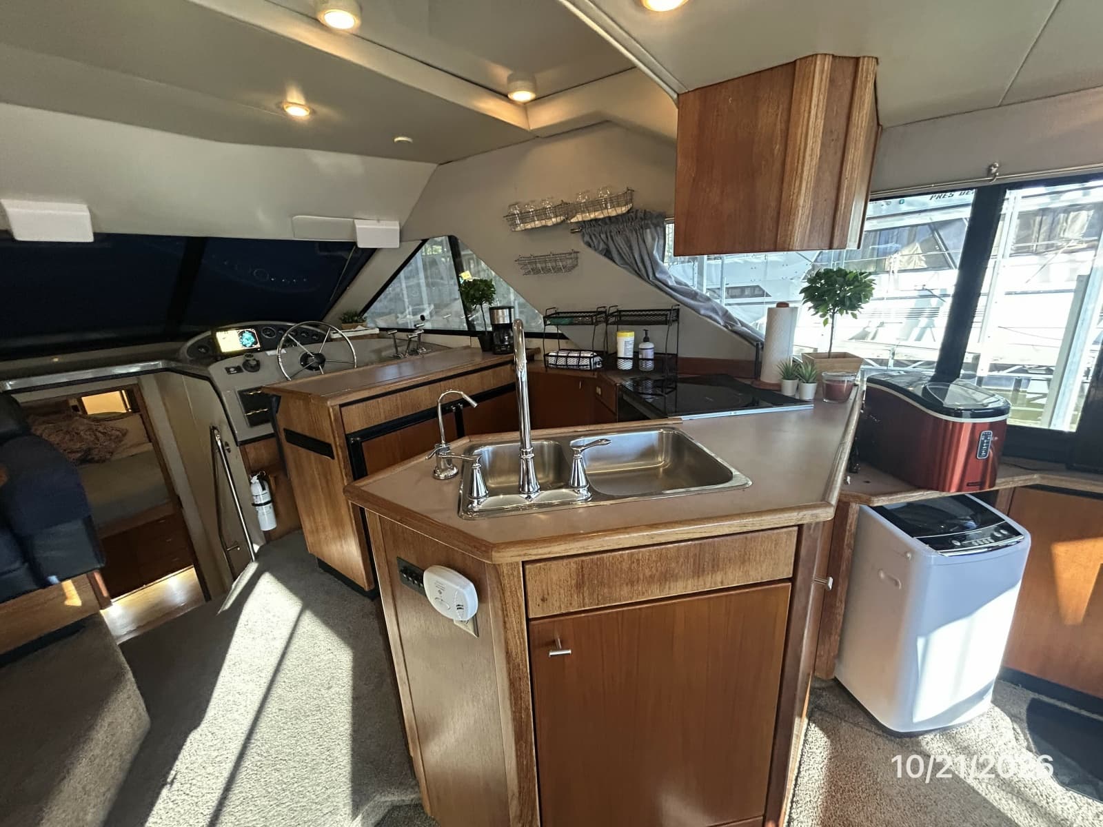 1997 Bayliner 3988 - Photo 42