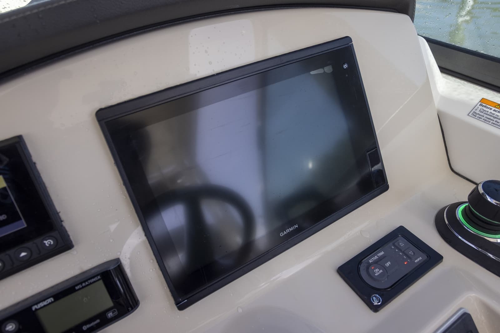 2019 Boston Whaler 270 Vantage - Photo 18