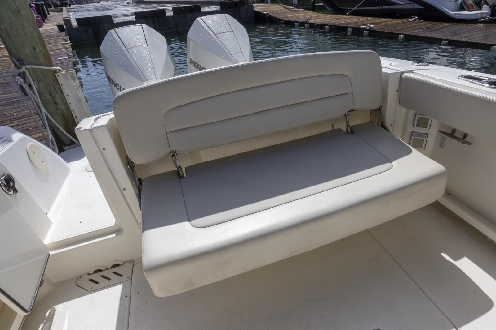 2019 Boston Whaler 270 Vantage - Photo 33