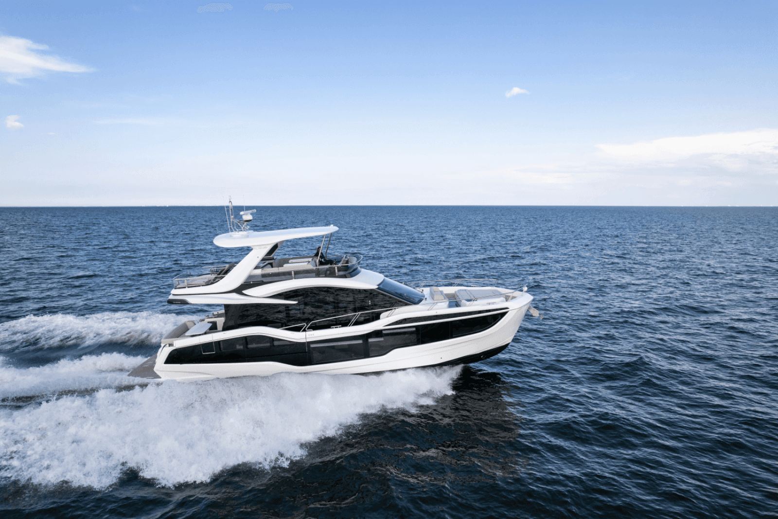 2024 Galeon 560 FLY - Photo 8