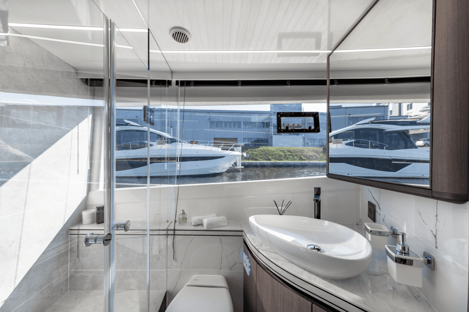 2024 Galeon 560 FLY - Photo 27