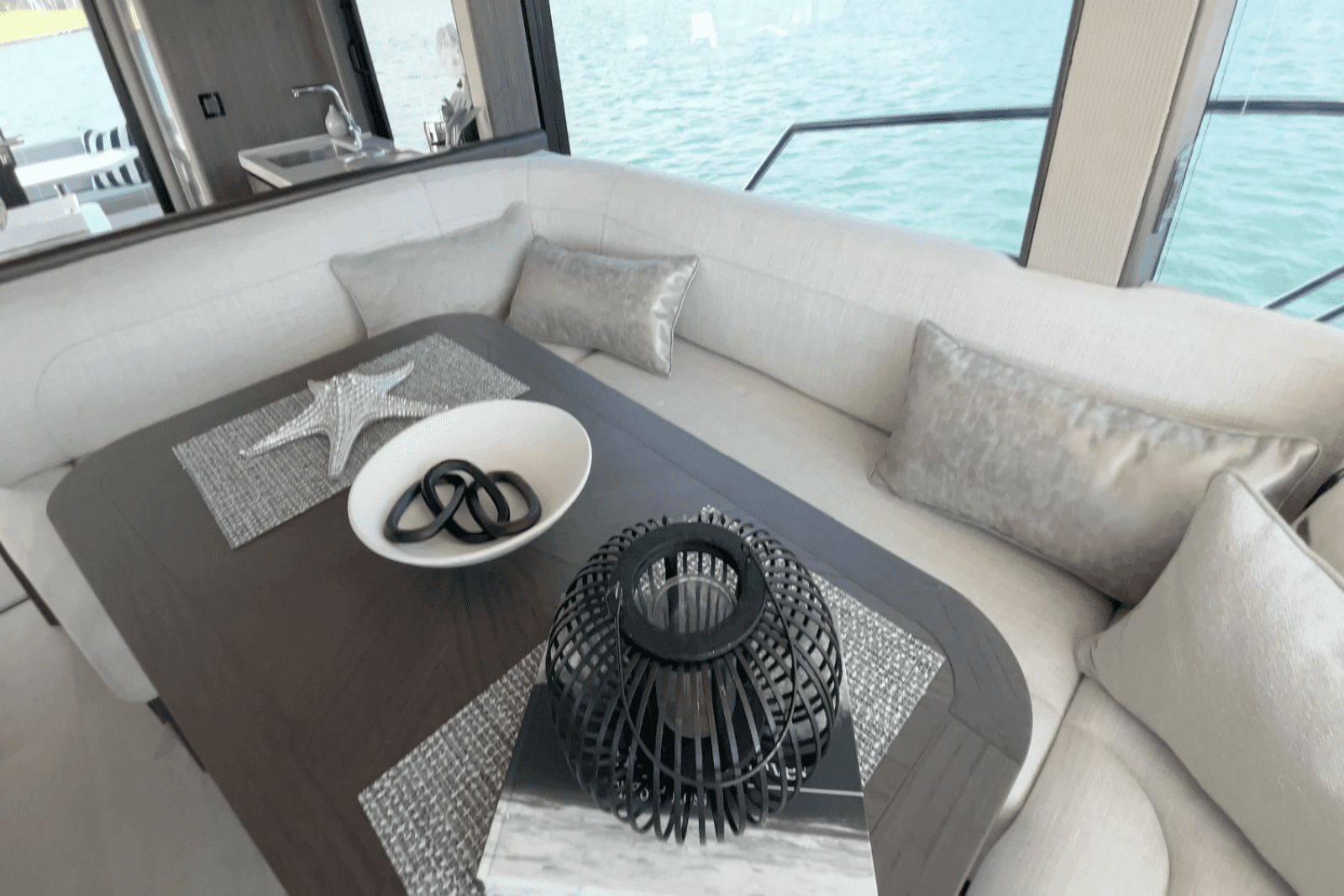 2024 Galeon 560 FLY - Photo 46