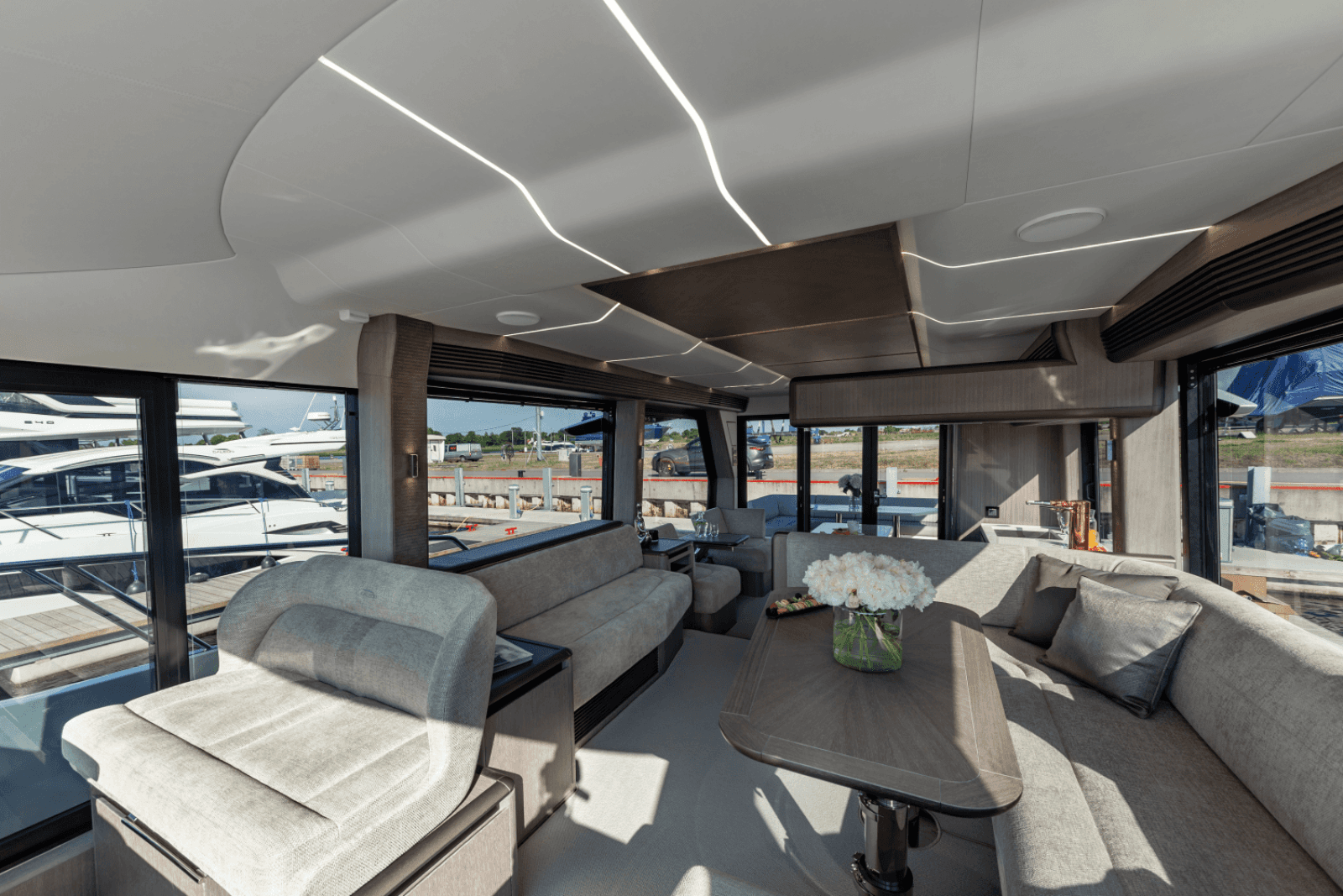 2024 Galeon 560 FLY - Photo 20