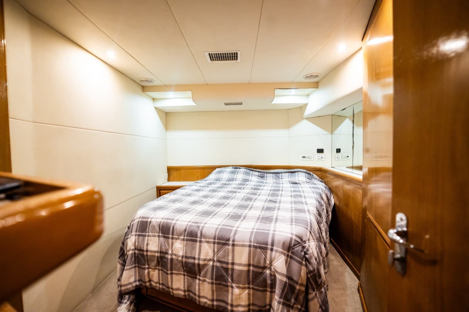 1998 Bertram 54 Convertible - Photo 25