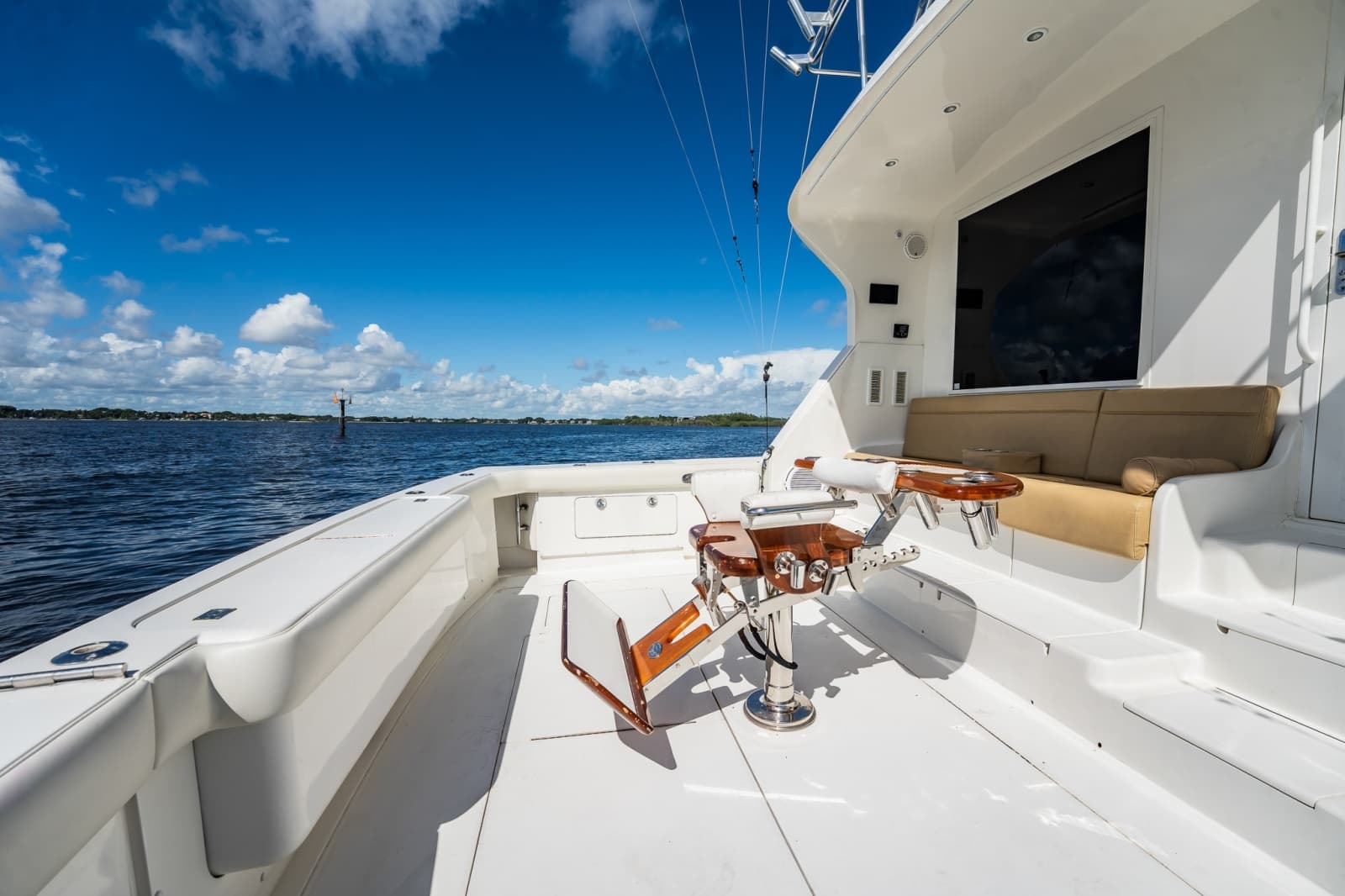 1998 Bertram 54 Convertible - Photo 62