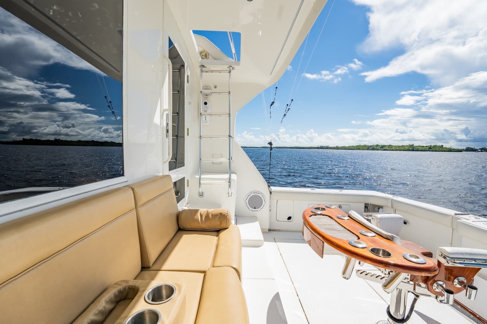 1998 Bertram 54 Convertible - Photo 68