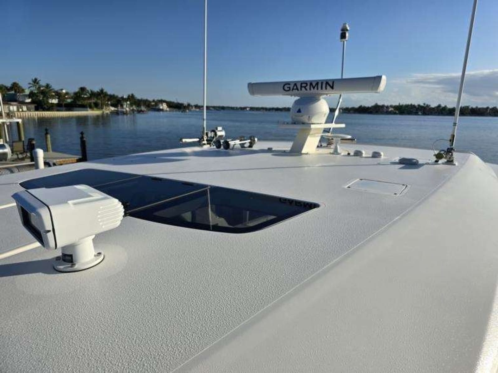 2022 Tiara Yachts 48 LS - Photo 7