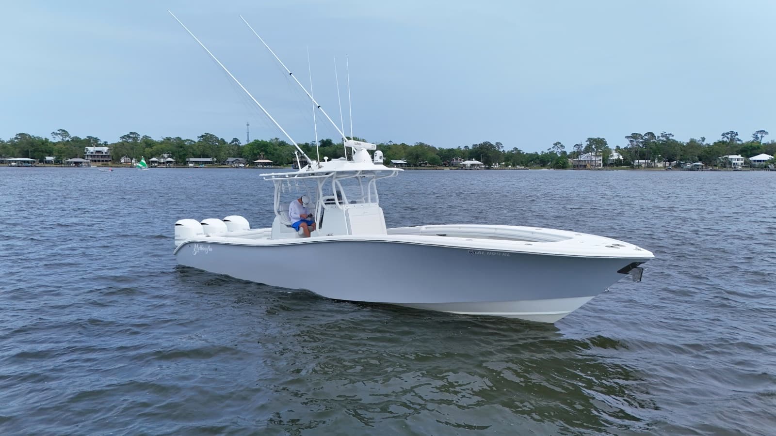 2017 Yellowfin 36 Offshore - Photo 2