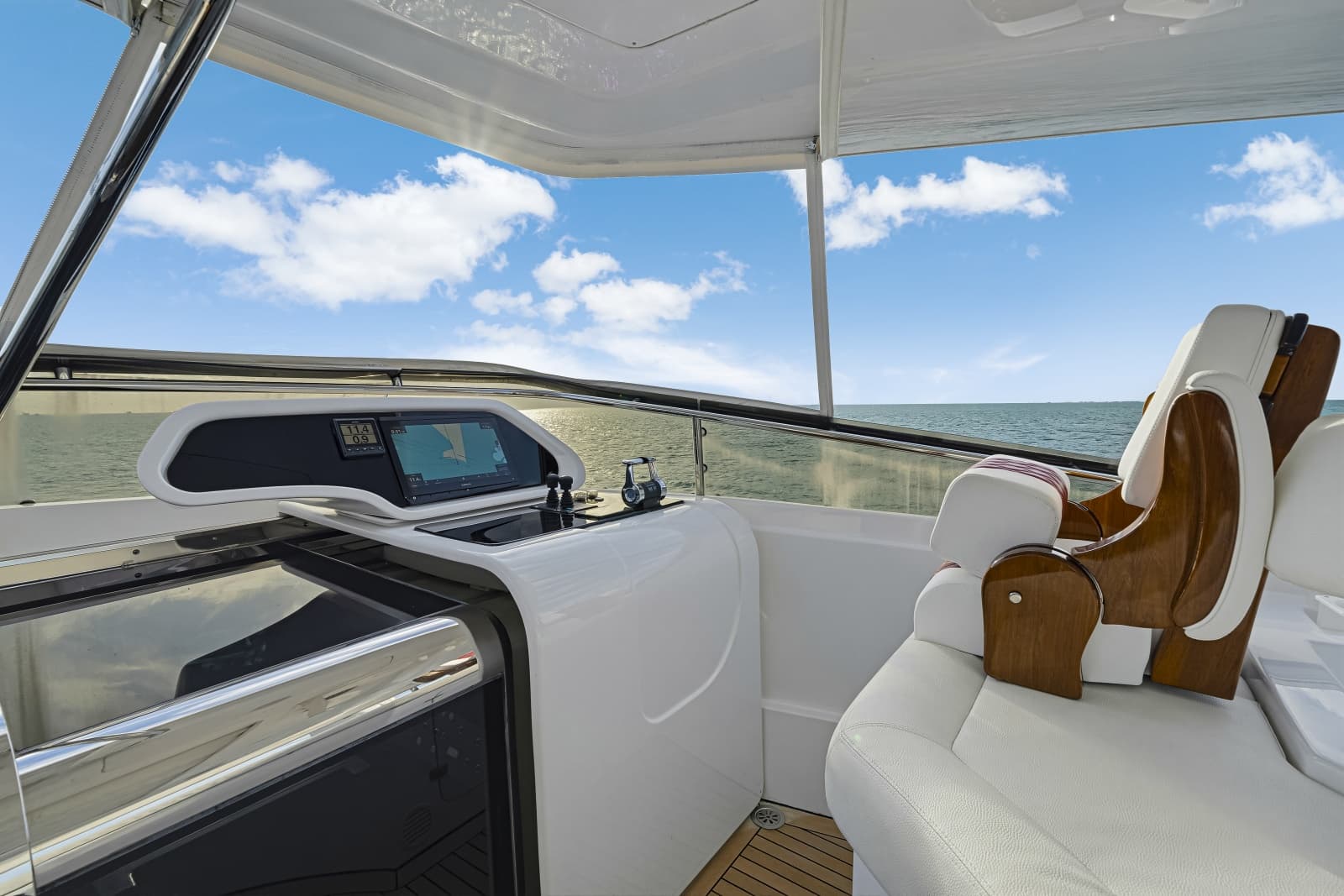 2016 Ferretti Yachts Custom Line - Photo 57