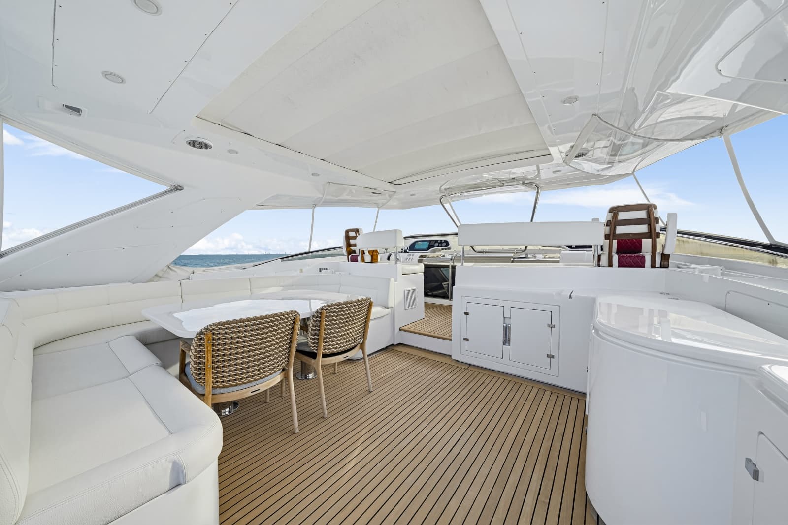 2016 Ferretti Yachts Custom Line - Photo 51