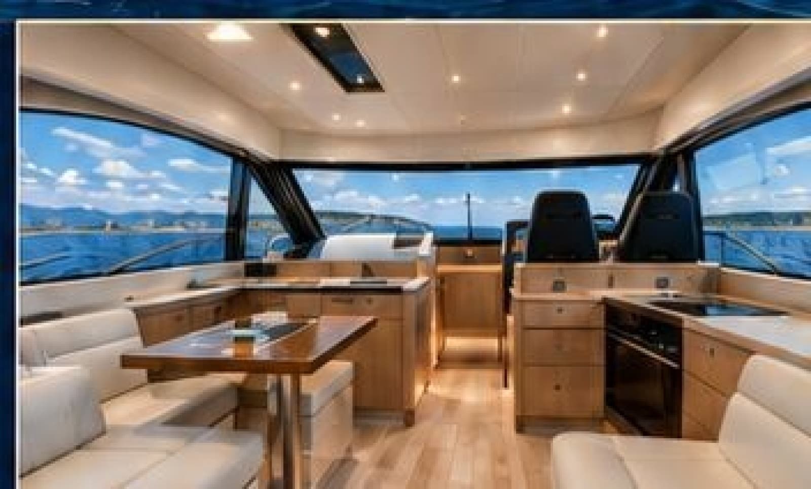 2026 Custom Monarch 45 GT - Photo 3