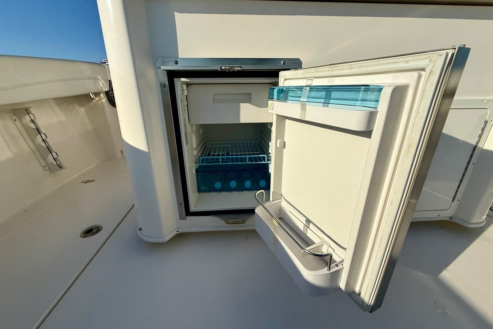 2023 Cobia 350 Center Console - Photo 14