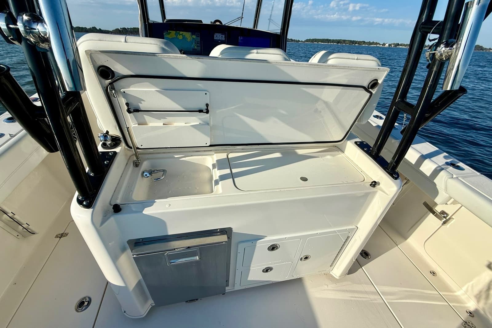 2023 Cobia 350 Center Console - Photo 13