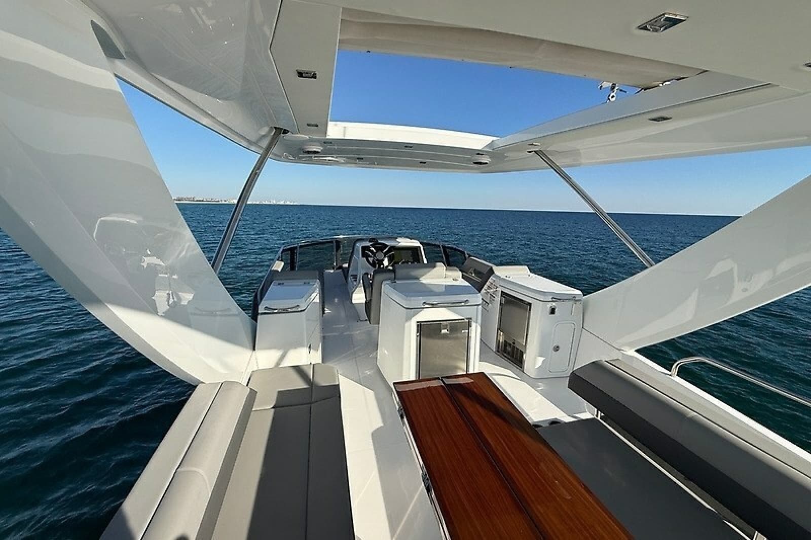 2023 Cruisers Yachts 60 Fly - Photo 44