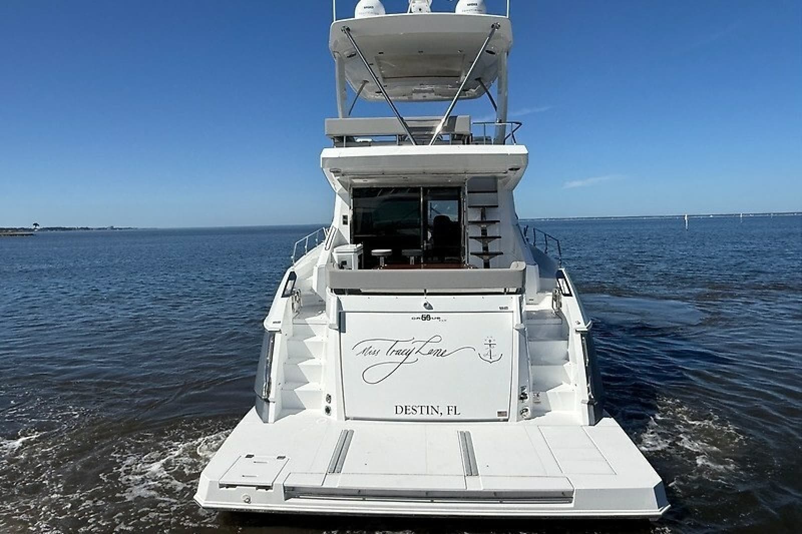 2023 Cruisers Yachts 60 Fly - Photo 6