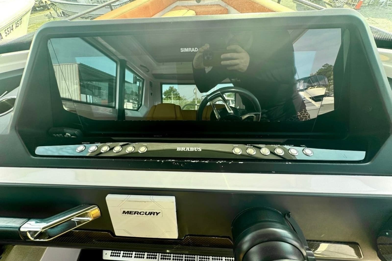 2021 Axopar Brabus 28 Cabin - Photo 21