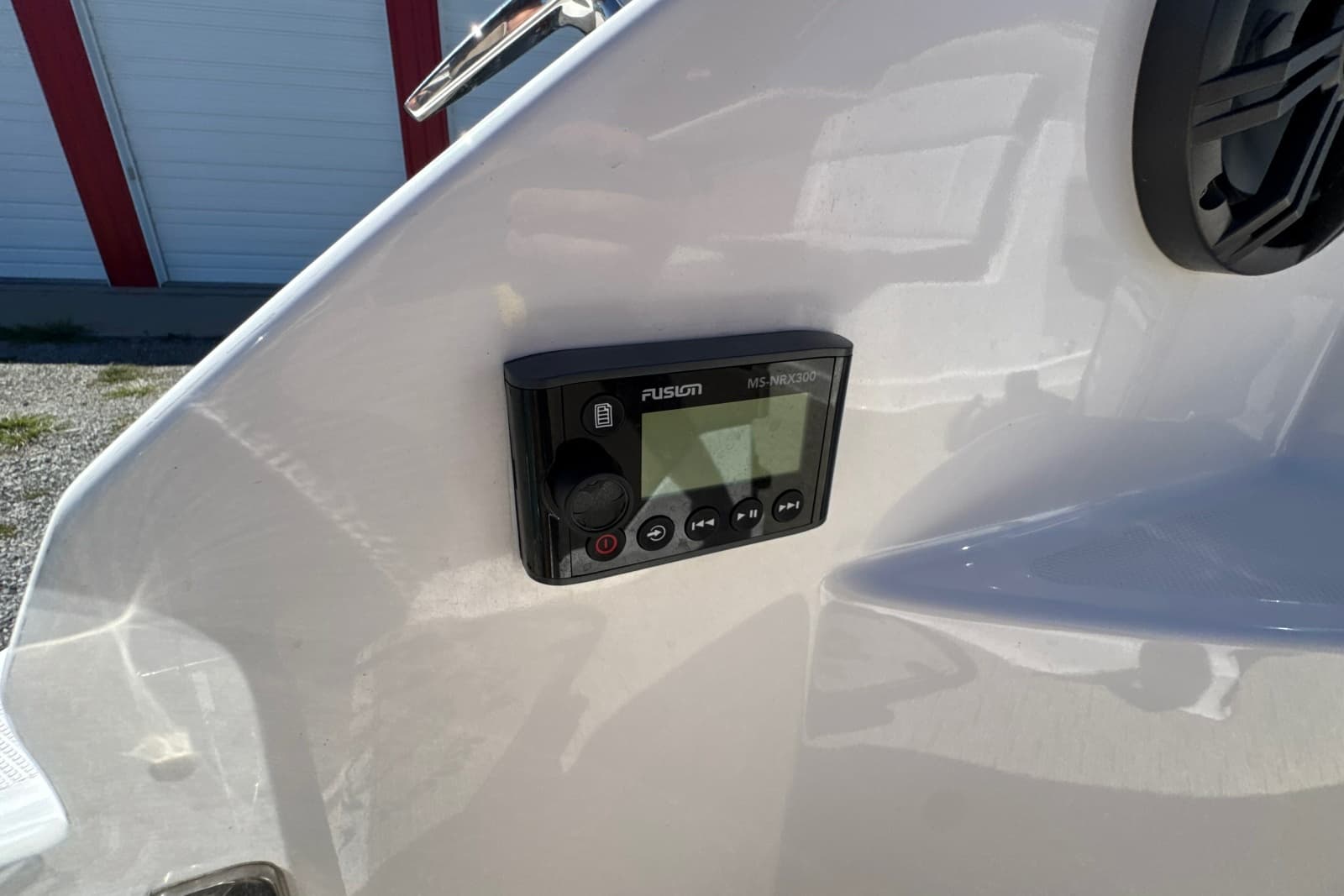 2017 Regal 28 Express - Photo 28