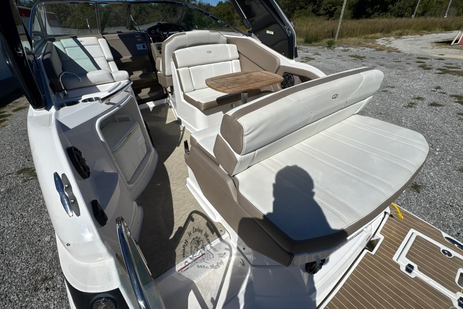 2017 Regal 28 Express - Photo 23