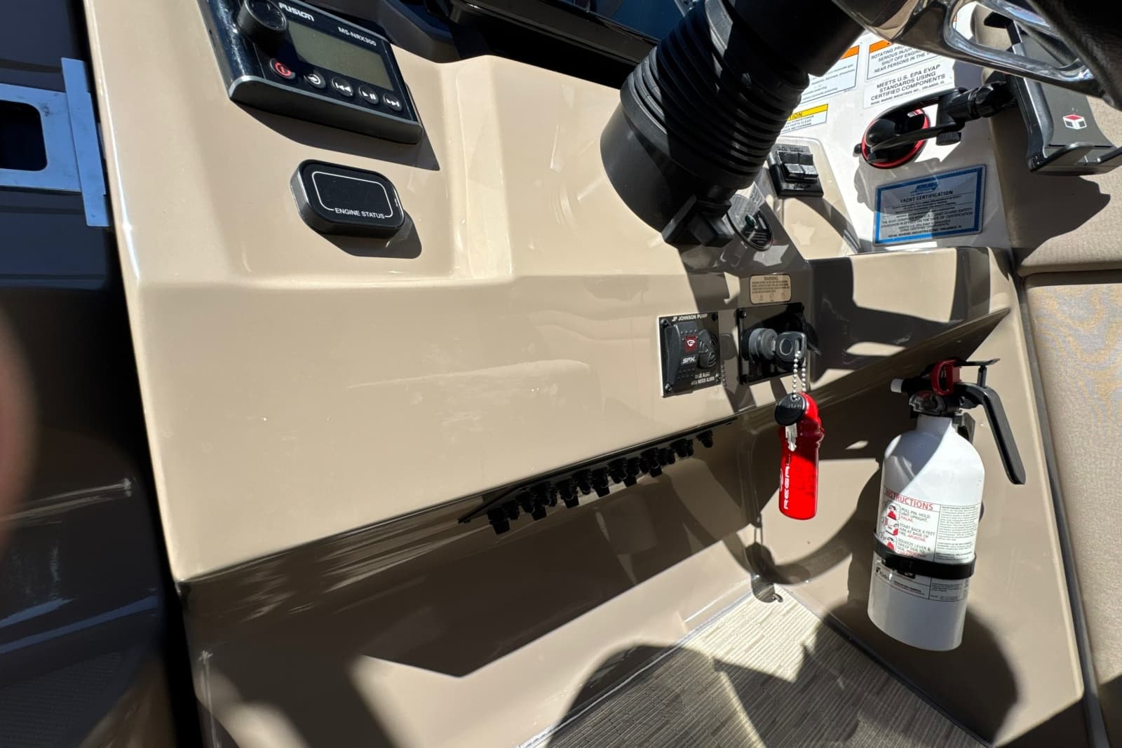 2017 Regal 28 Express - Photo 49