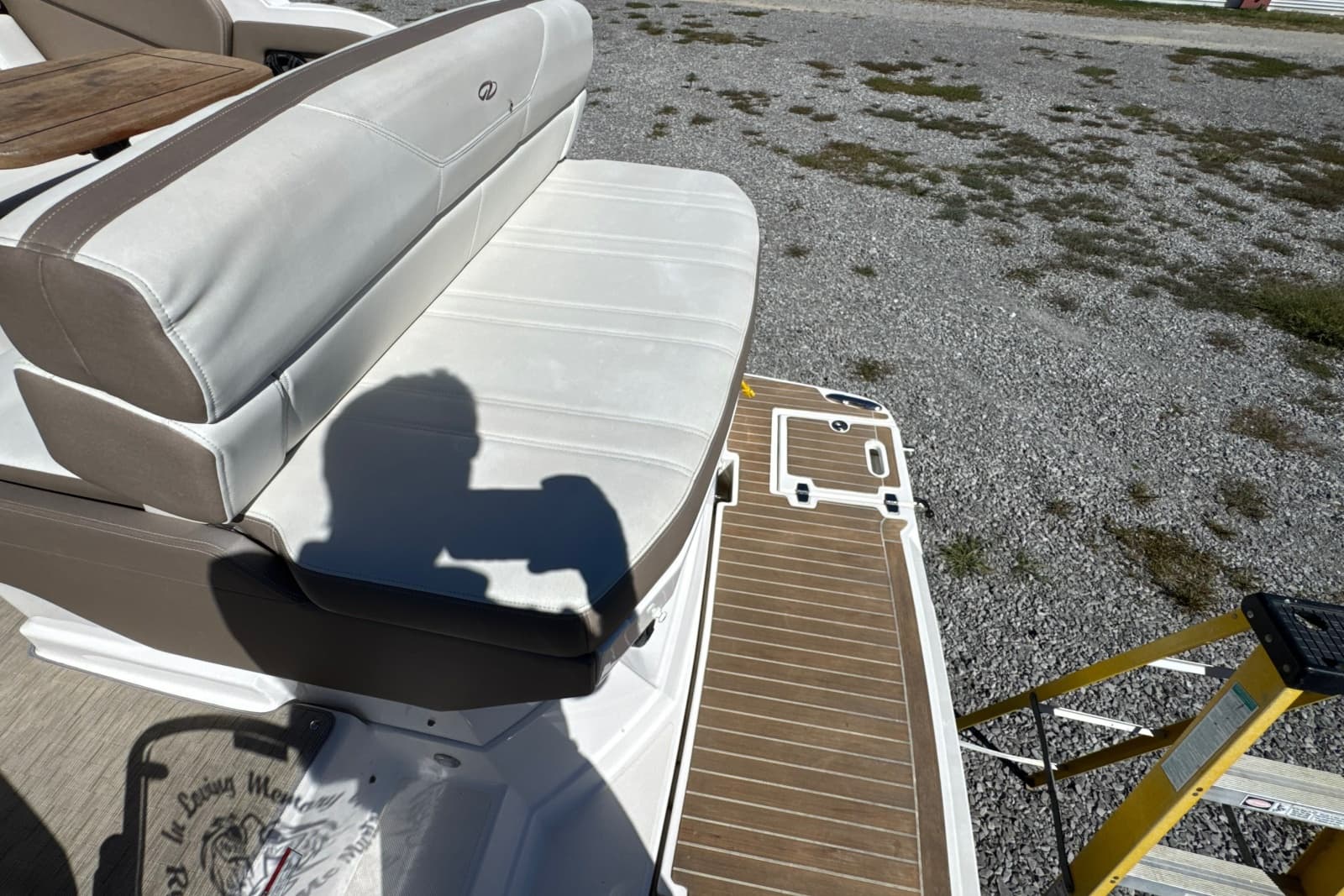 2017 Regal 28 Express - Photo 24