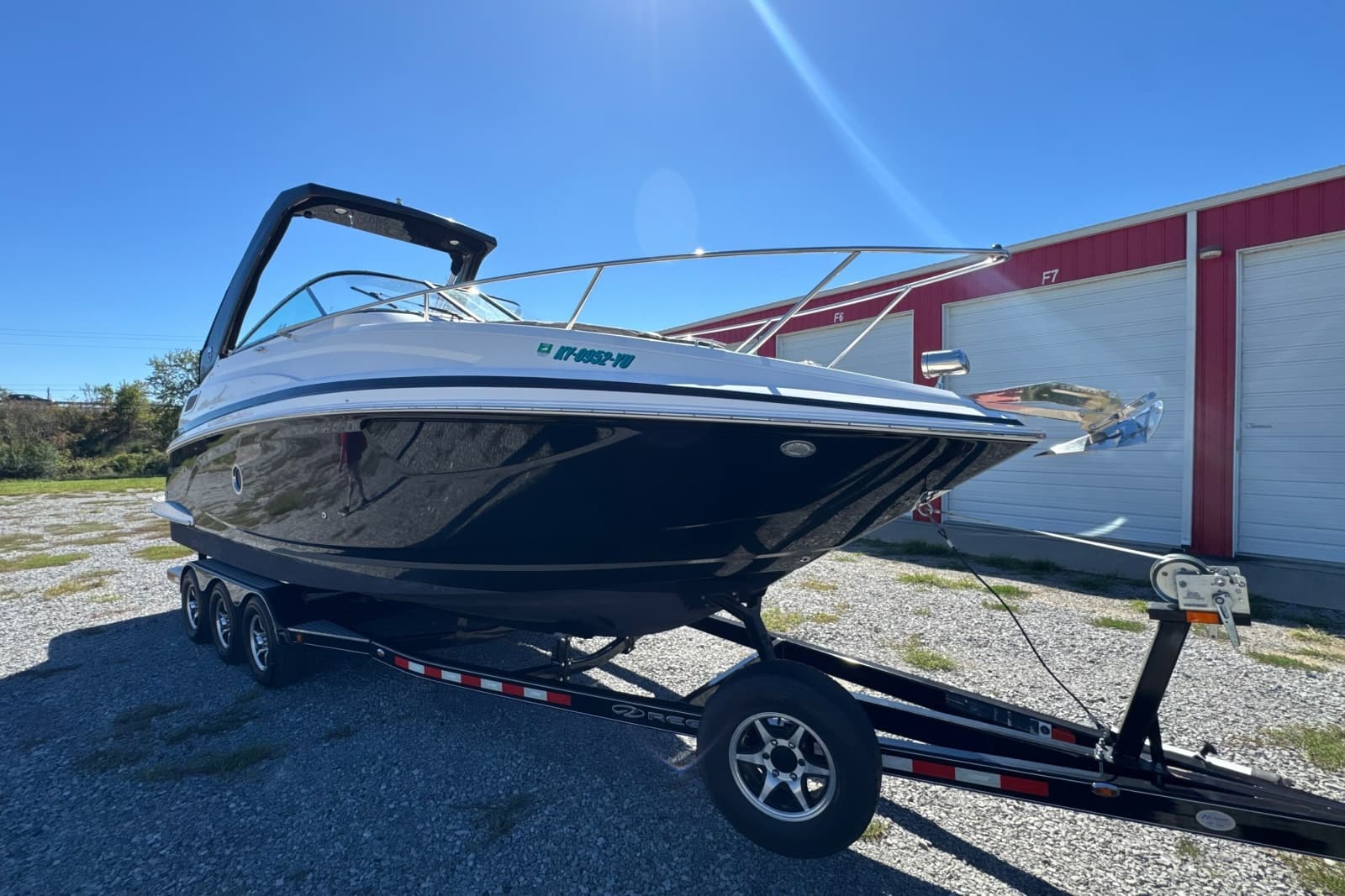 2017 Regal 28 Express - Photo 18