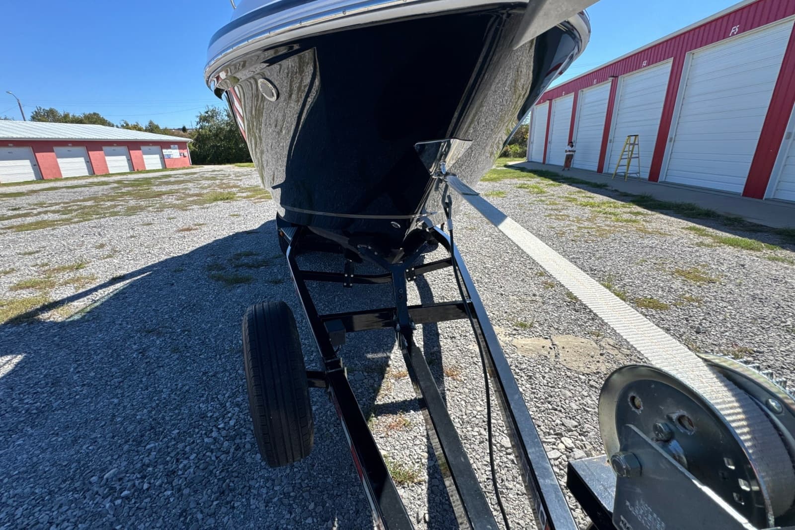 2017 Regal 28 Express - Photo 21