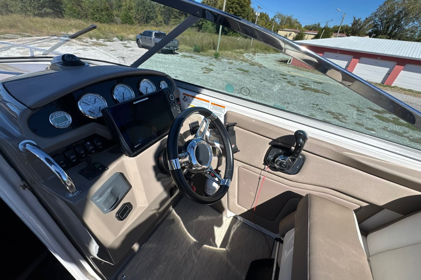 2017 Regal 28 Express - Photo 75