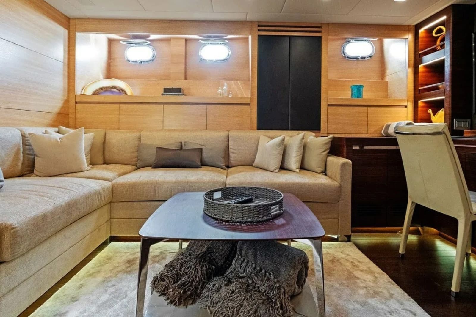 2016 Mangusta 94 - Photo 9