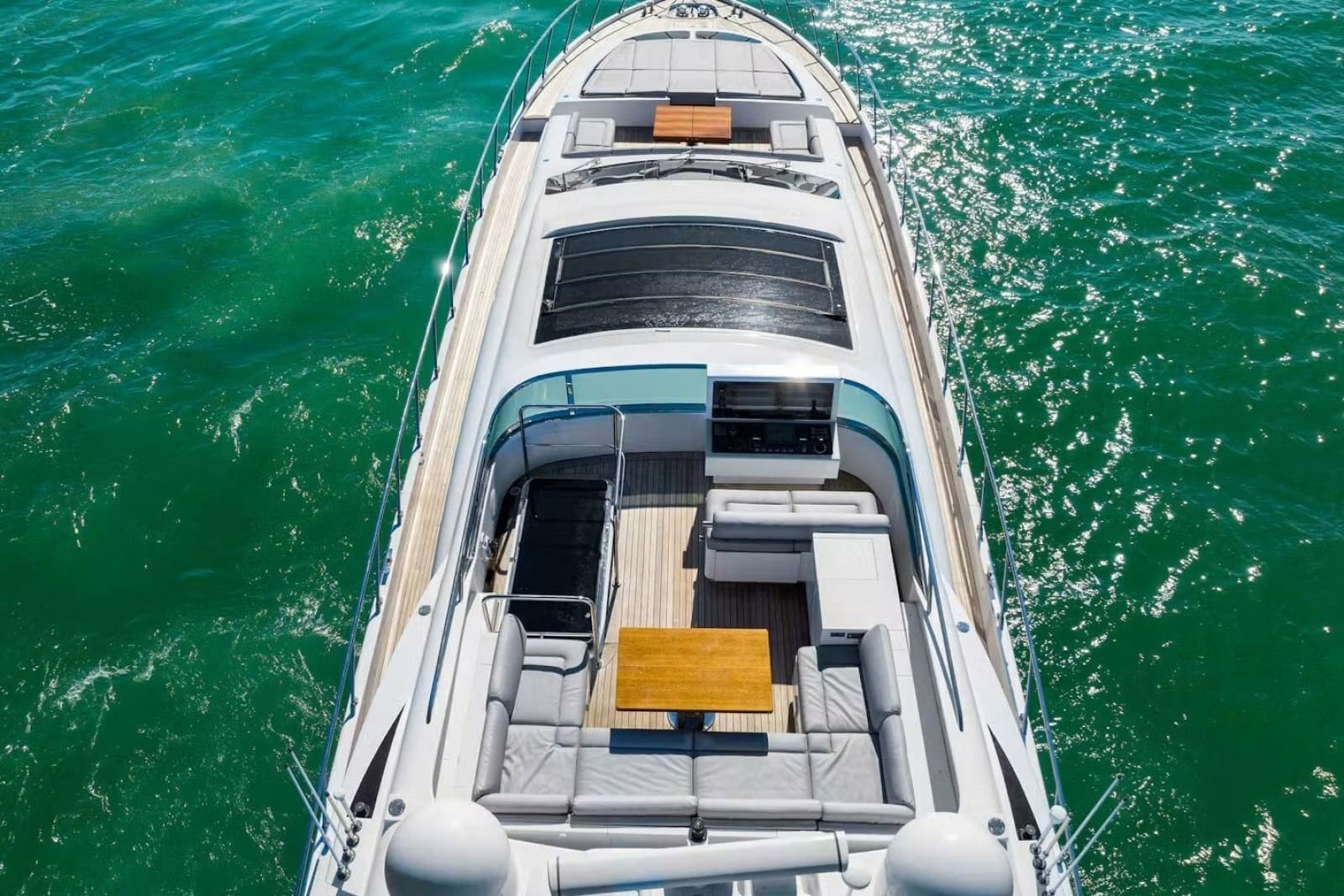 2016 Mangusta 94 - Photo 11