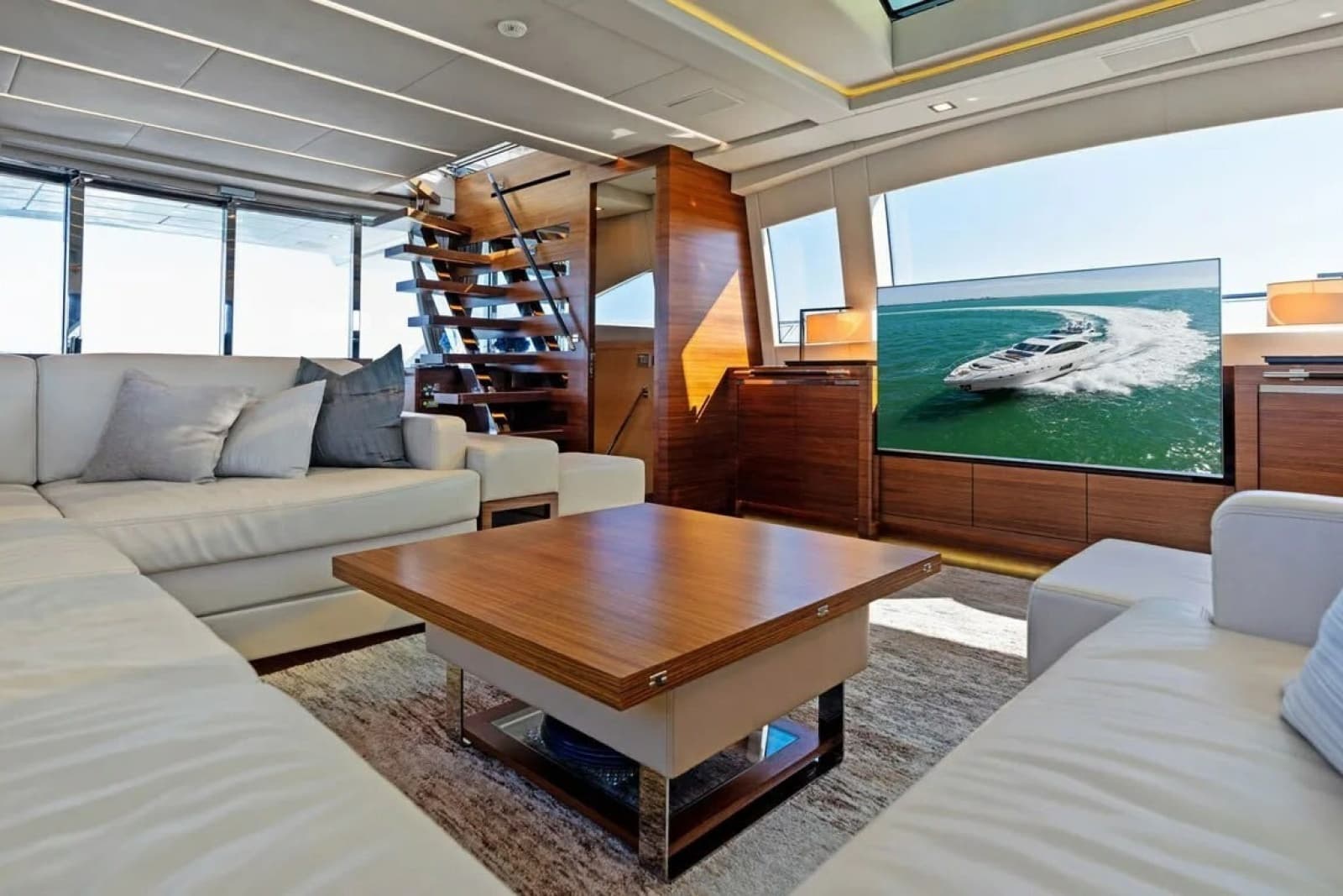 2016 Mangusta 94 - Photo 7