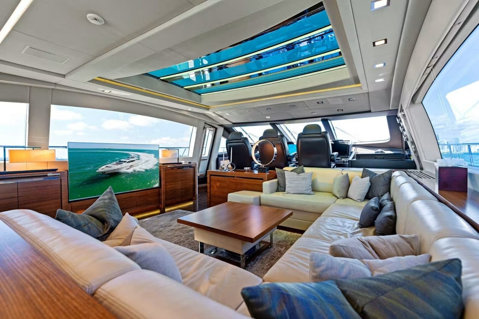 2016 Mangusta 94 - Photo 5