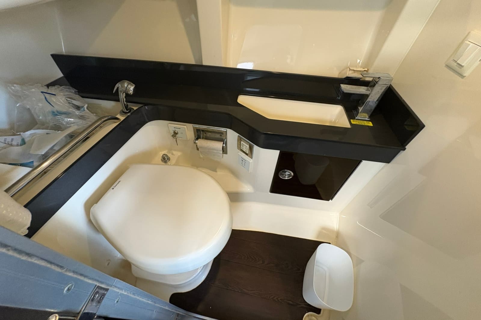 2015 Formula 350 FX Crossover Bowrider - Photo 12