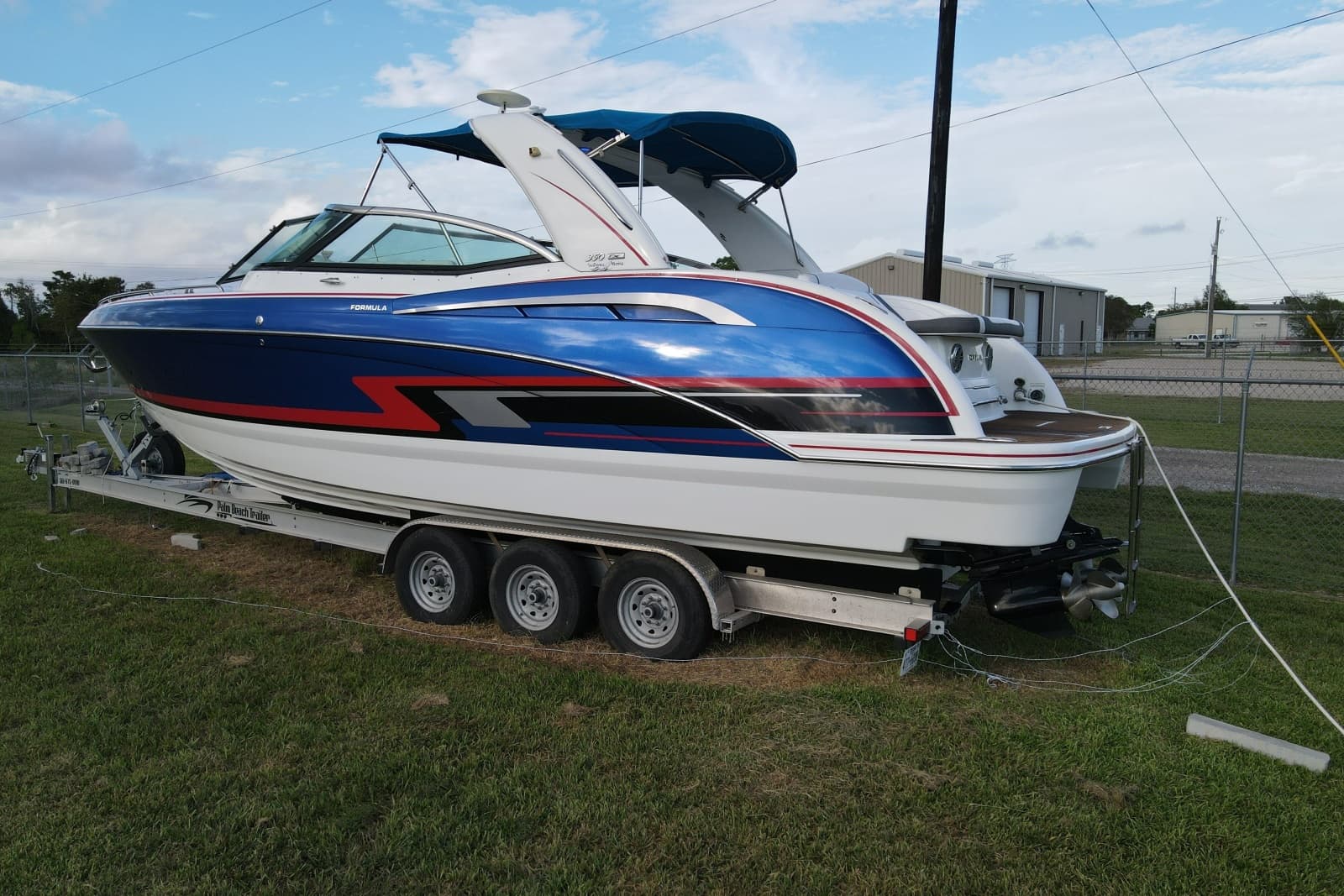 2015 Formula 350 FX Crossover Bowrider - Photo 15