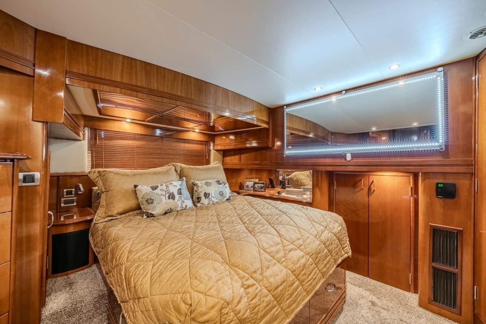 2006 Carver 56 Voyager - Photo 59
